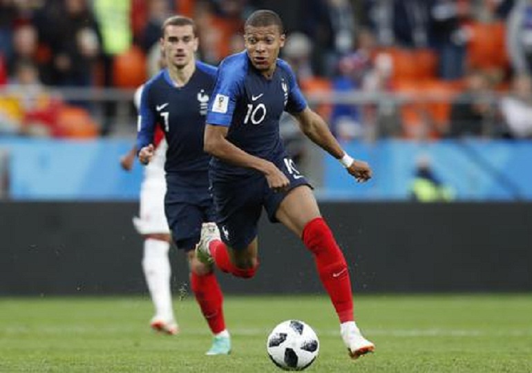 Mondiali 2018, Mbappé e il colpo di tacco contro il Belgio VIDEO
