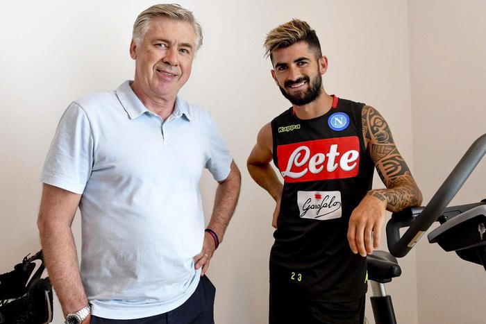 Napoli, calendario amichevoli con Liverpool, Borussia Dortmund e Wolfsburg