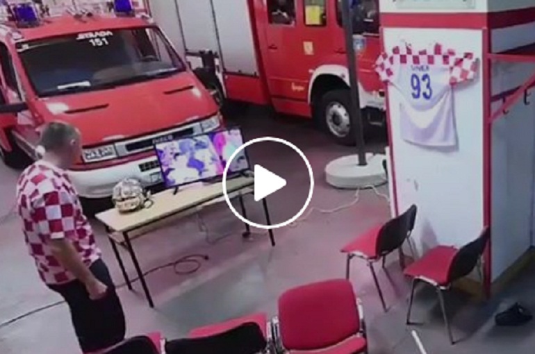 Mondiali 2018, l'allarme suona e i pompieri croati si perdono il rigore decisivo contro la Russia