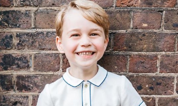 Il principe George compie 5 anni: la FOTO ufficiale della famiglia reale