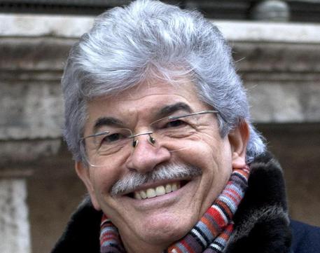 Antonio Razzi: "Cristiano Ronaldo? Lo porterò a trovare Kim Jong-un"