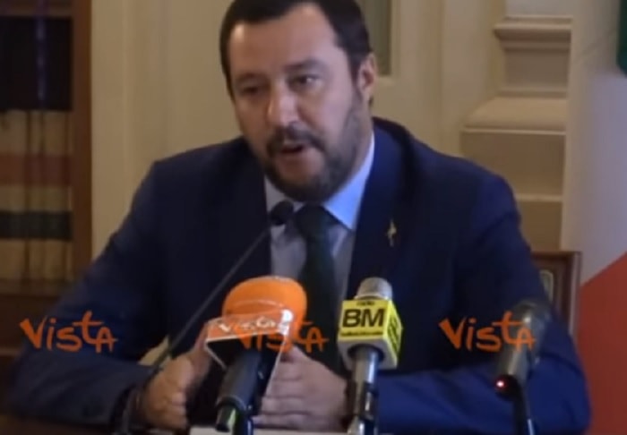 Salvini sui campi rom