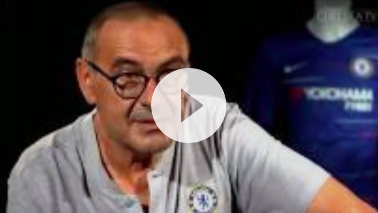 Chelsea, Maurizio Sarri sfoggia un inglese perfetto. Ecco il video con la sua presentazione