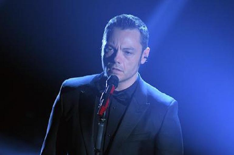 Tiziano Ferro ricorda la ragazza di Latina morta di tumore prima della maturità: "Martina sarai sempre con me" (foto Ansa)