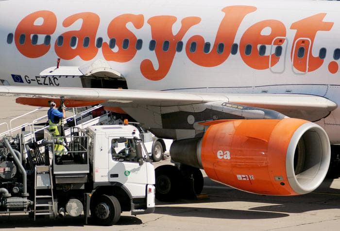 Malpensa, tre voli cancellati: proteste dei passeggeri. Enac indaga