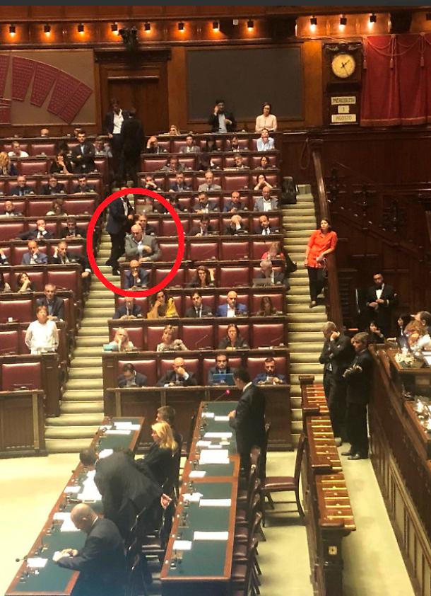 Guido Crosetto gigante