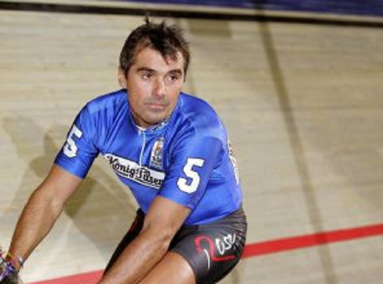 Andreas Kappes: l'ex ciclista punto da un insetto, va in choc anafilattico e muore