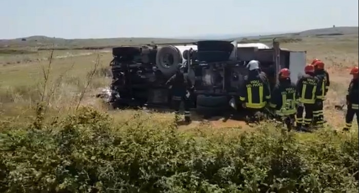 Autociterna ribaltata in Salento