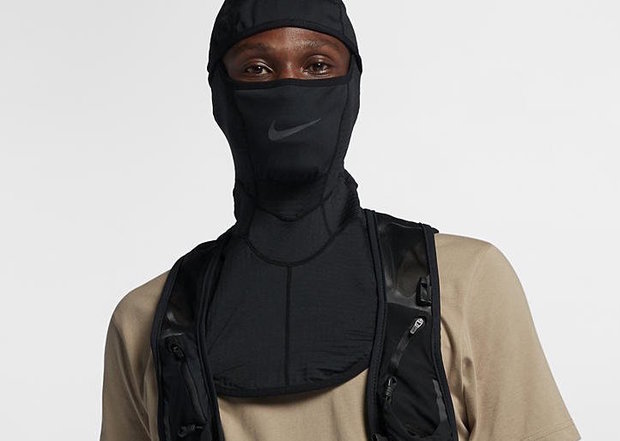 Passamontagna di moda tra gang londinesi: Nike lo ritira dal mercato FOTO23