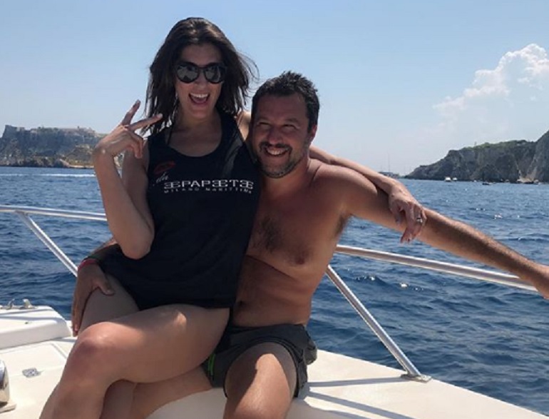 Matteo Salvini e Elisa Isoardi in vacanza alle isole Tremiti FOTO