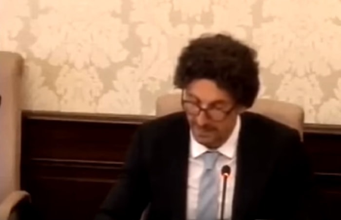 Toninelli parla in commissione trasporti