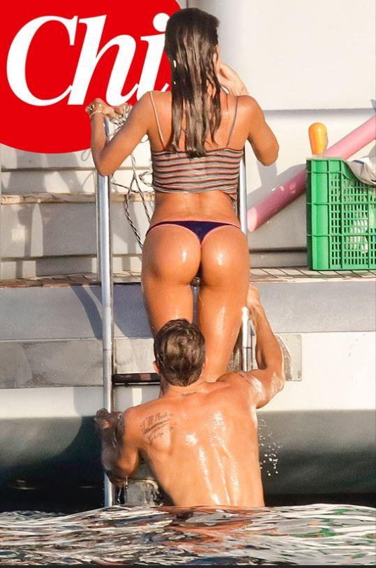 Belen Rodriguez-Iannone, nessuna crisi: uniti più che mai a Formentera