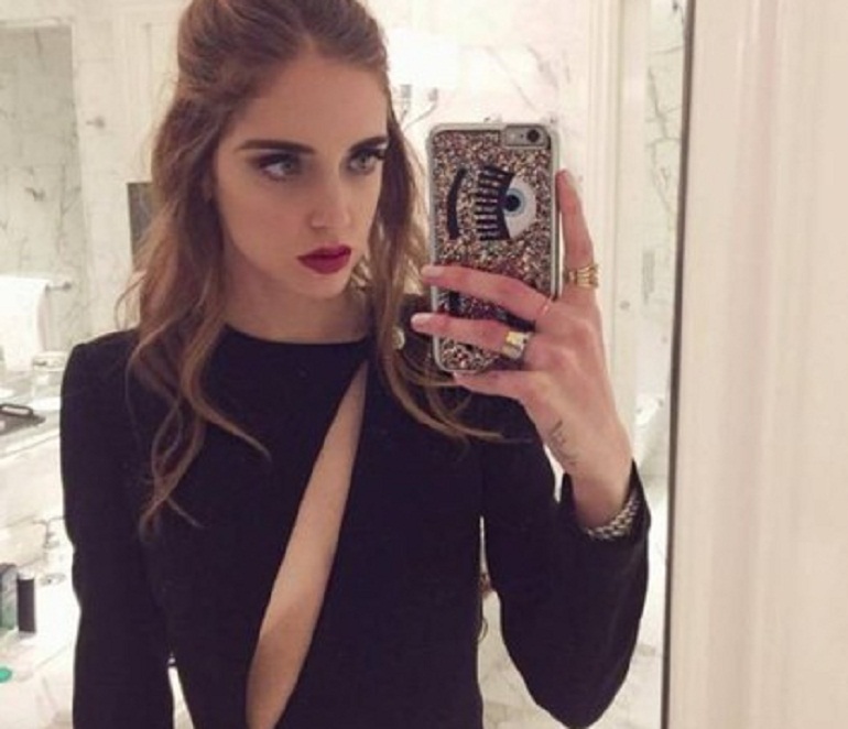 Chiara Ferragni: "Ho rinunciato ad allattare per lavoro. Non ci si deve annullare per un figlio" (foto Instagram)