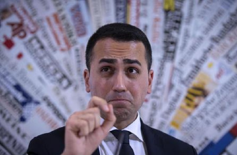 Decreto Dignità, lo sfogo su Twitter: "Grazie Di Maio, sarò un disoccupato anche grazie a lei"