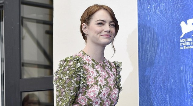 Emma Stone regina alla Mostra del Cinema di Venezia con La Favorita - VIDEO