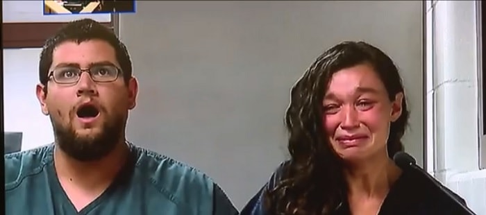 Coppia no vax lascia morire figlia