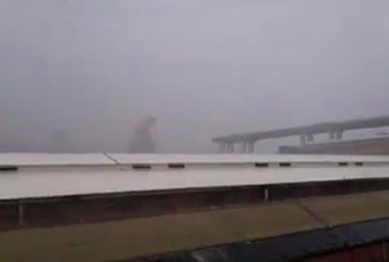 Genova, chiuso il tratto della A10 tra il bivio per l'A7 Milano-Genova e Genova-Aeroporto (foto Ansa)