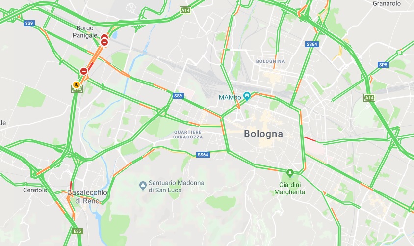 incendio bologna traffico