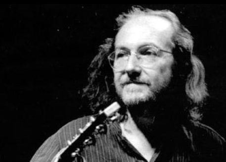 Claudio Lolli è morto: addio al cantautore e poeta bolognese