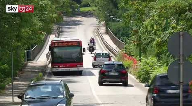 Benevento, Mastella chiude il ponte "San Nicola" realizzato da Morandi