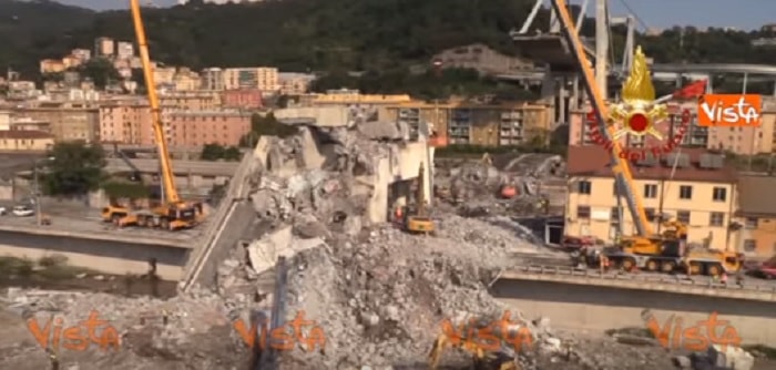 Ponte Morandi, proseguono le operazioni di bonifica e ricerca