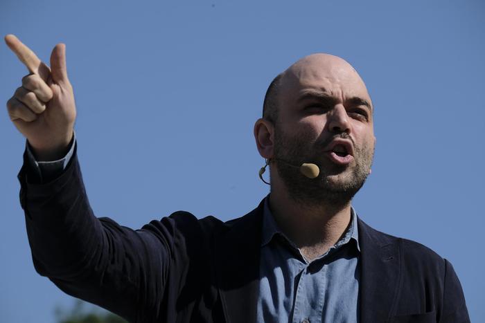 Roberto Saviano condannato per Gomorra: nessuna rettifica sull'imprenditore Vincenzo Boccolato