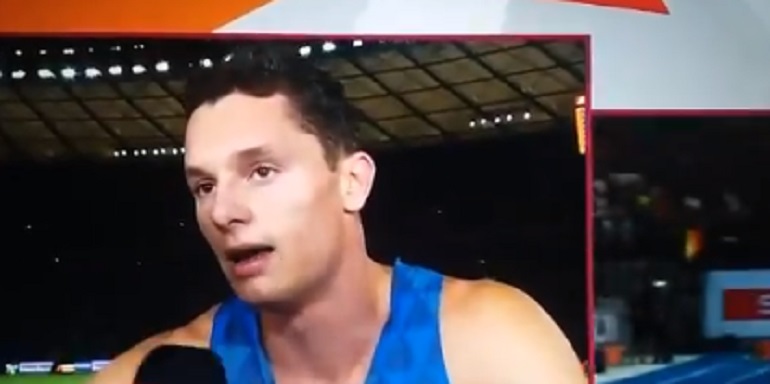 Filippo Tortu deluso sbotta in diretta: "Non c'entra un c... VIDEO