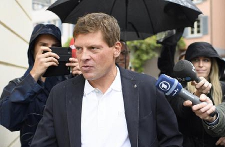 Jan Ullrich, il ciclista arrestato a Francoforte. Accusato di aver abusato di una prostituta (foto Ansa)