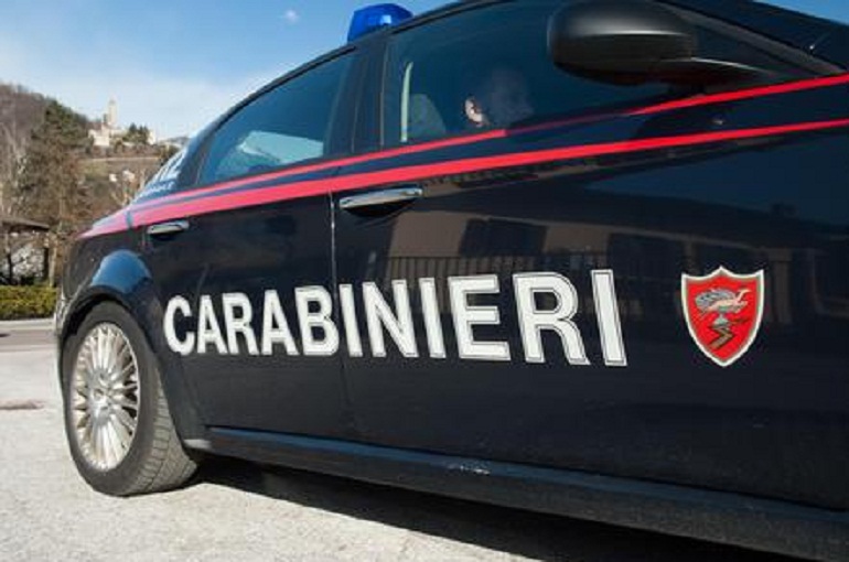 Cavallino Treporti (Venezia): lasciano figlio in auto per fare una passeggiata. Salvato in extremis