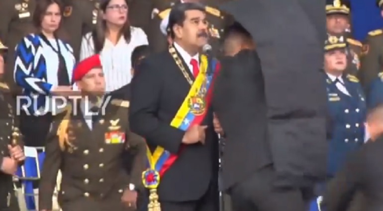 Venezuela, droni con esplosivi alla parata: fallisce attentato contro Maduro