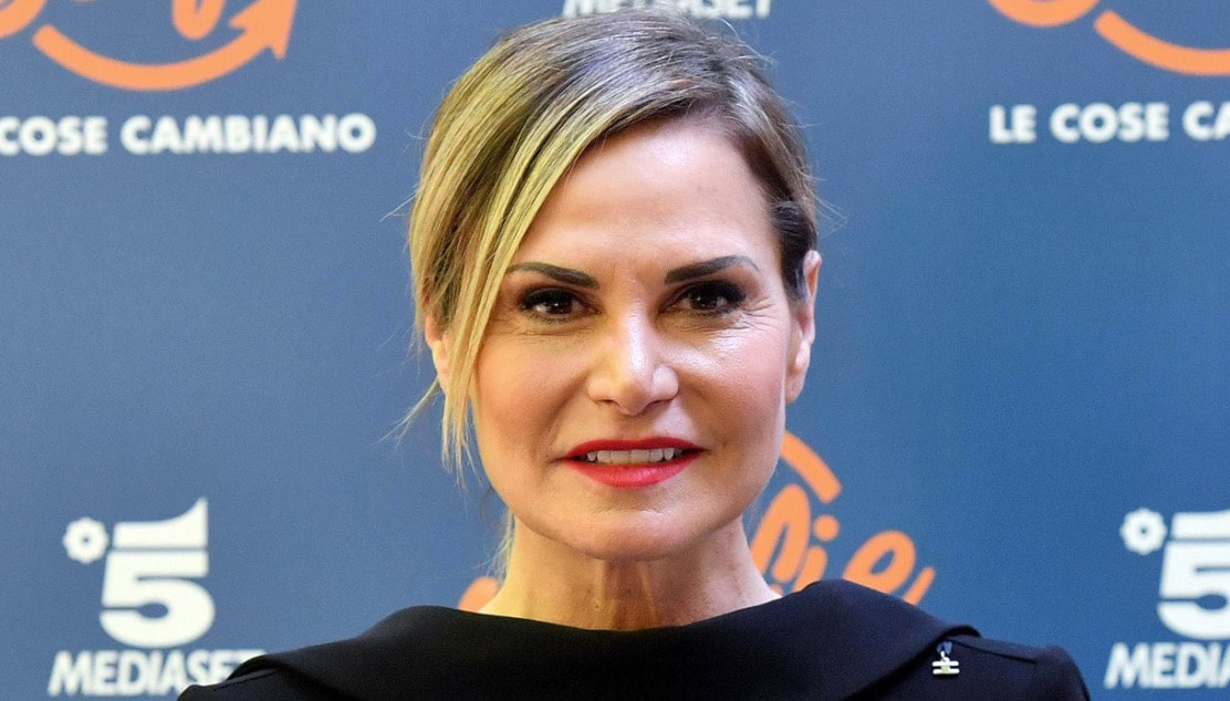 Temptation Island Vip, slitta data di inizio. Brutto colpo per Simona Ventura