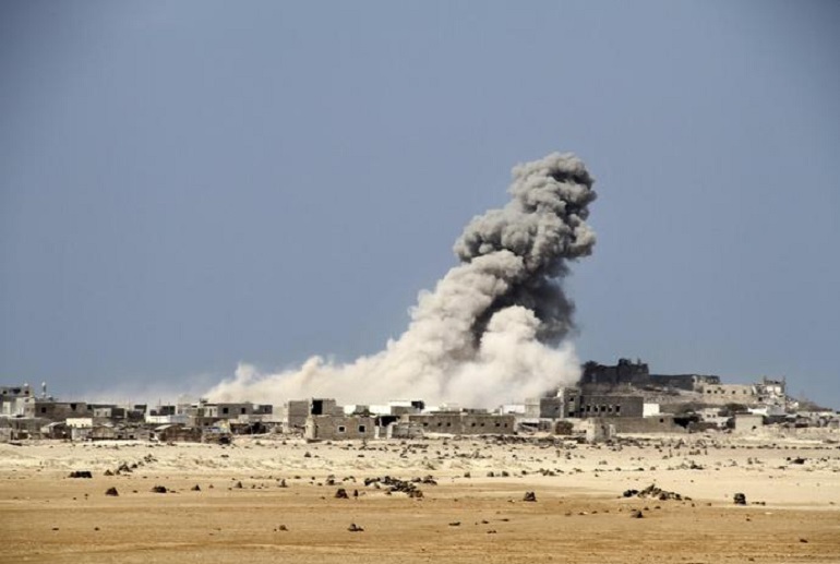 Yemen, attacco contro scuolabus: almeno 39 bambini morti (foto Ansa)