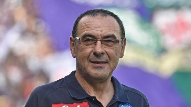 Sarri: "Napoli? Tornerei ad allenarlo. De Laurentiis? Voglio bene al figlio Eduardo..."