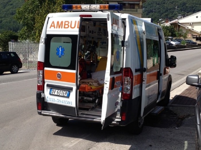 Taranto ambulanza