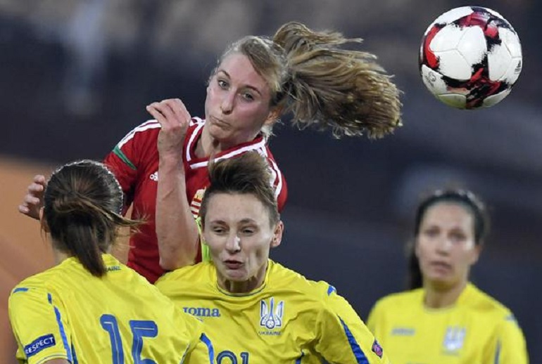 Cuneo, la squadra di calcio femminile sfrattata dal campo per far spazio a quella maschile