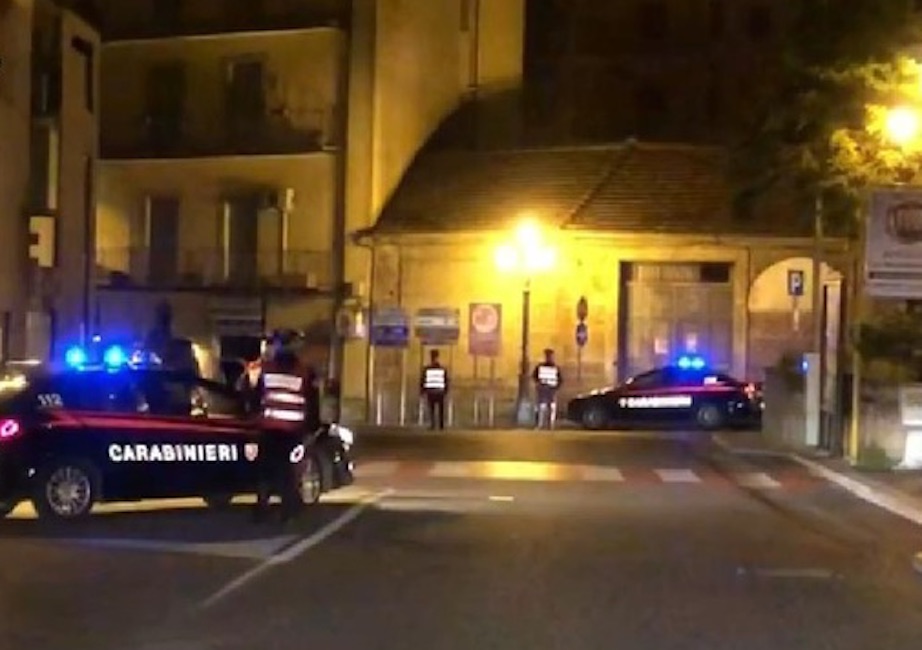 Treviso, rissa e coltellate all'addio al celibato: un morto e 7 feriti