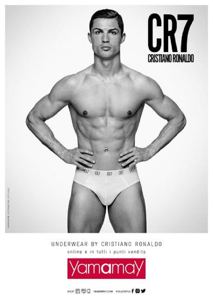 Cristano Ronaldo in mutande, la sua linea di intimo da Yamamay