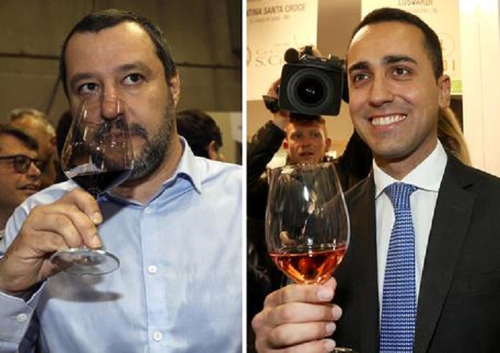 Di Maio: no, il condono no. Salvini: no al reddito-divano. Baruffe d'amore...sui soldi
