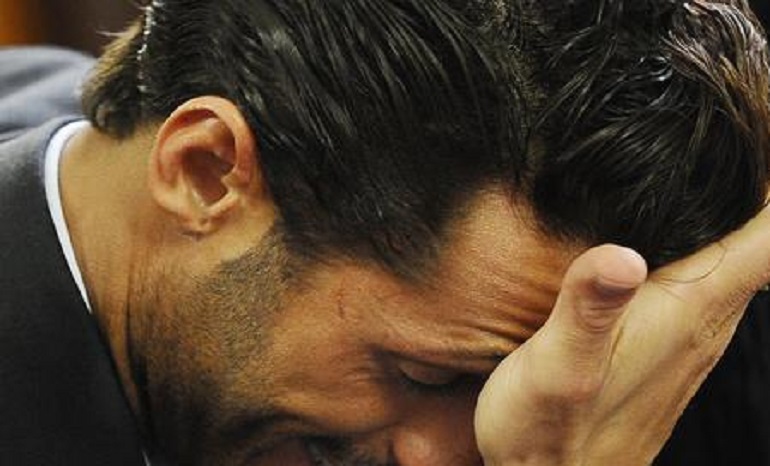 Fabrizio Corona, rissa al ristorante con un imprenditore: "Hanno offeso suo figlio e Nina Moric" (foto Ansa)