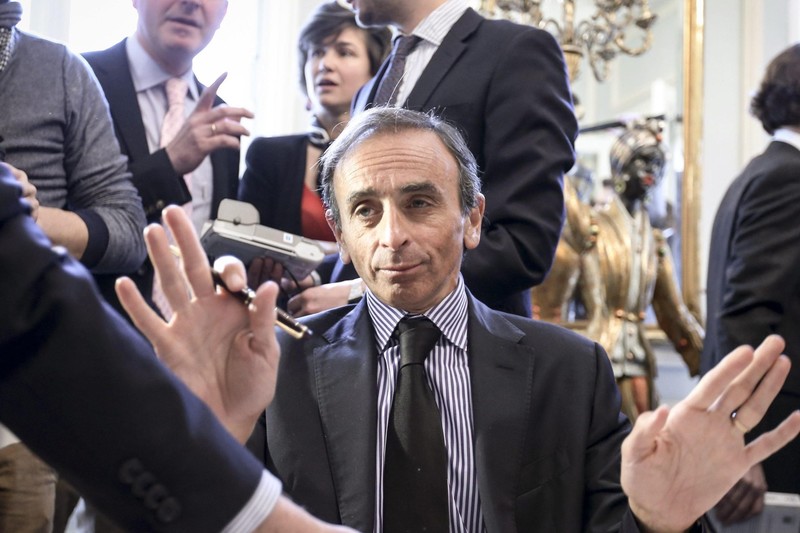 Razzisti, è giusto non invitarli in tv? Il caso francese con un occhio all'Italia
