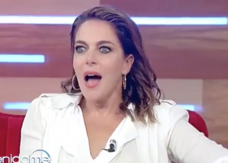 Caterina Balivo gaffe: confonde Claudia Gerini con Sabrina Ferilli VIDEO