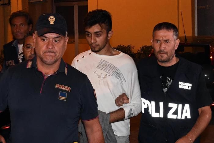 Lanciano, la madre di Alexandru Bogdan Colteanu, il quarto uomo: "Deve soffrire"