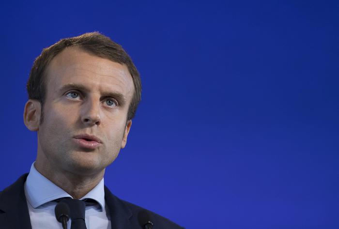 Parigi batte Londra: grazie alle riforme fiscali di Macron i super-ricchi scappano in Francia