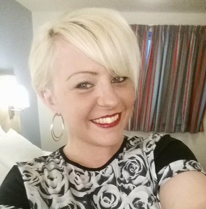 Mamma si toglie la vita in casa. Bimba di 3 anni sopravvive da sola per 4 giorni