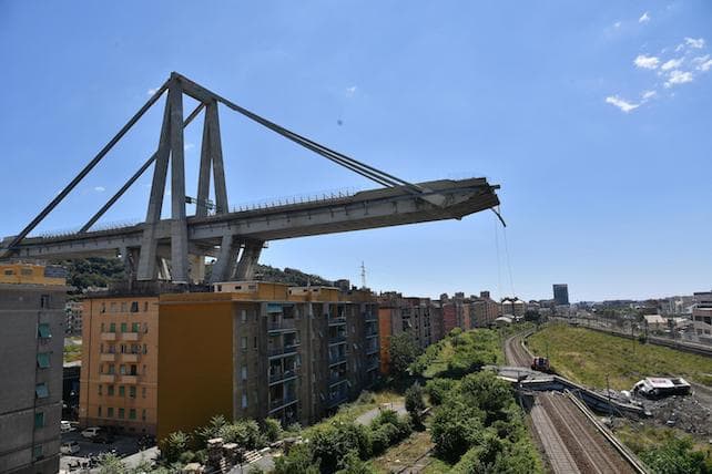 Ponte Morandi, New York Times ricostruisce il crollo in prima pagina