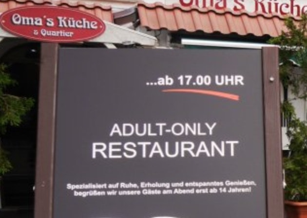 Ingresso vietato ai bambini dopo le 17: la decisione di un ristorante in Germania