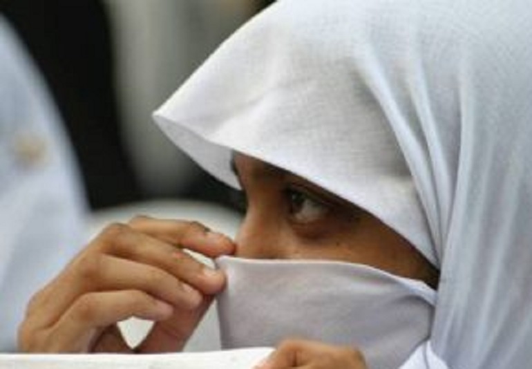 Monza, costretta dal padre a tornare in Pakistan. Farnesina valuta intervento (foto d'archivio Ansa)