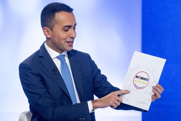 Pensioni. Minime e garantite a 780 euro "nel contratto", insiste Di Maio. Lega: "E i contributi, chi li versa più?"