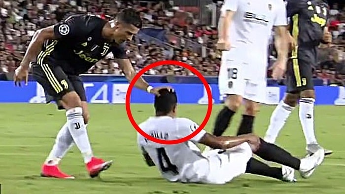 Cristiano Ronaldo, tirata di capelli a Murillo cos'è? Tutto o niente, dipende