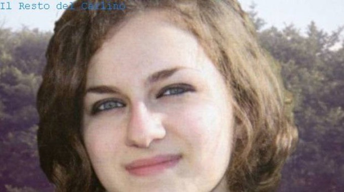 Rosita Raffoni suicida a 16 anni. Genitori condannati: "L'hanno umiliata e denigrata"